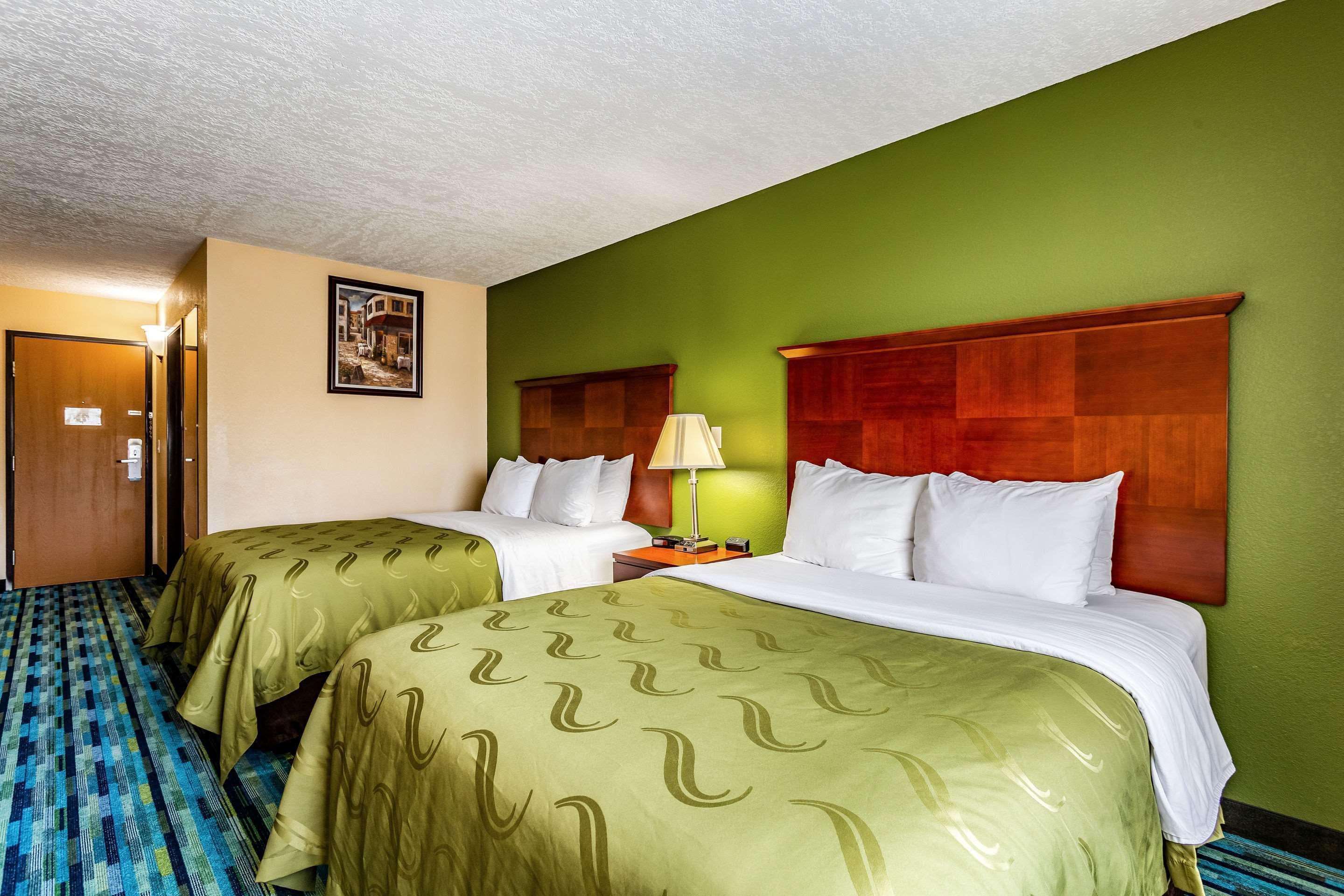 Quality Inn Los Lunas Bagian luar foto