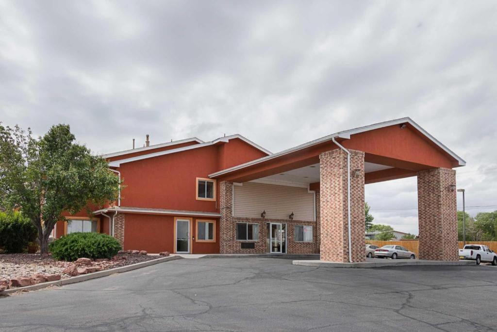 Quality Inn Los Lunas Bagian luar foto