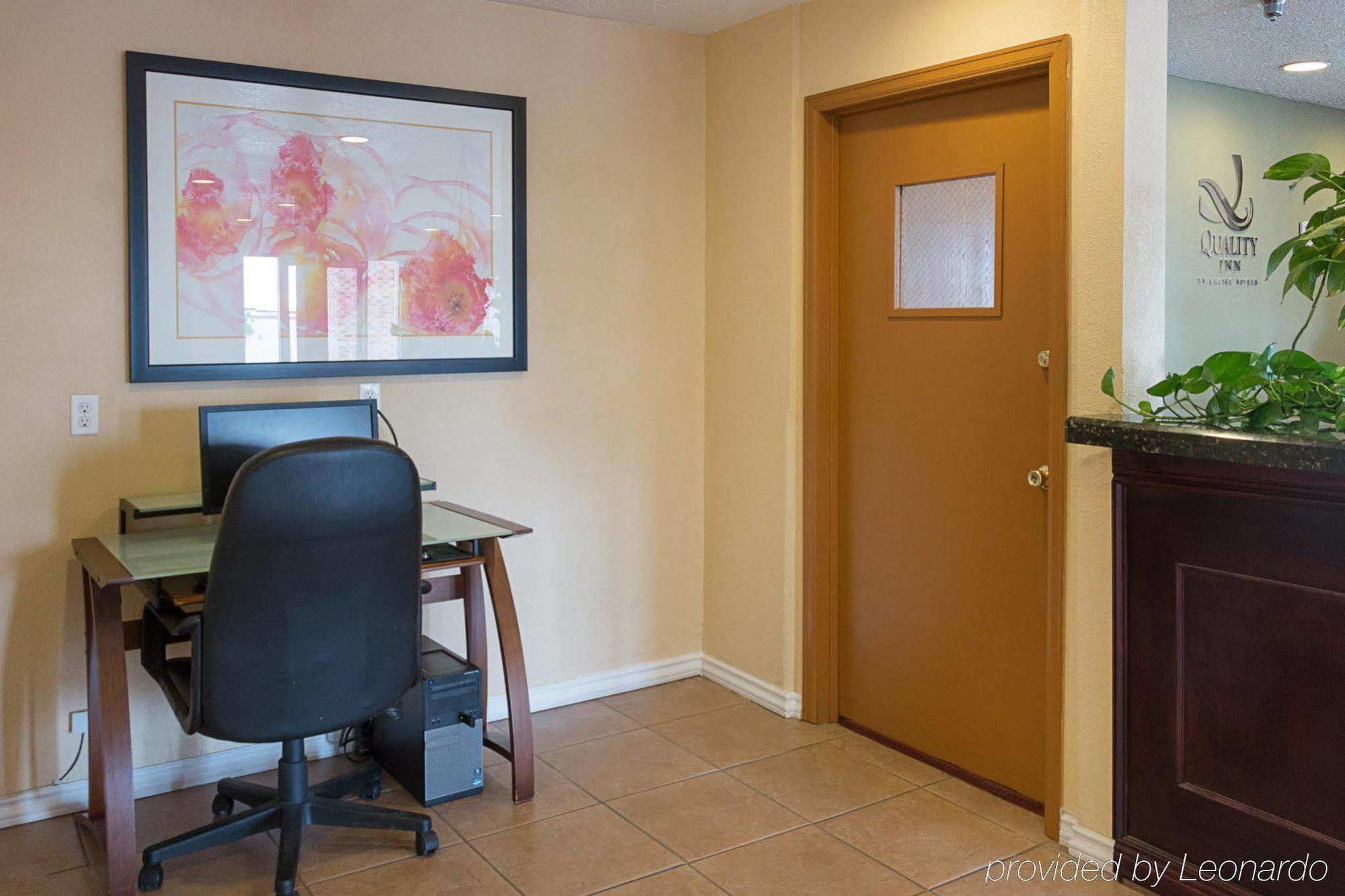 Quality Inn Los Lunas Bagian luar foto